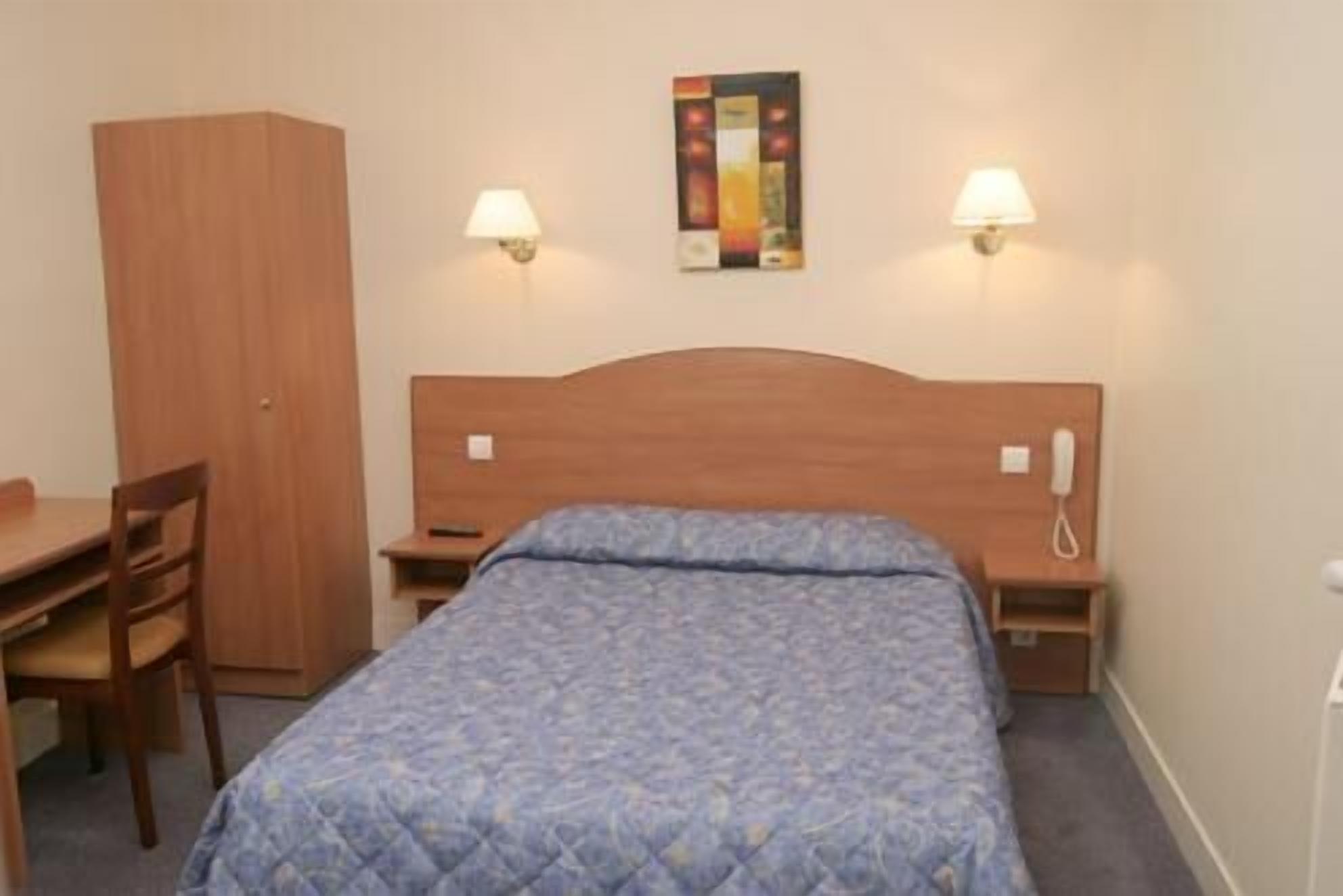 Hotel Royal 2*
